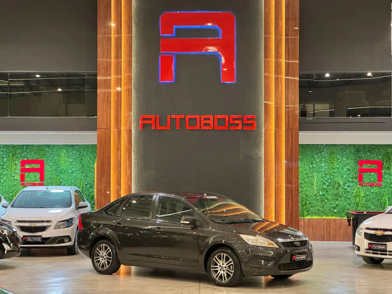 Ford Focus 2.0 16v Flex 4p Automático