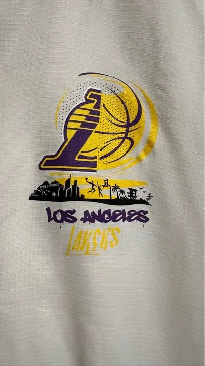 Blusa Jaqueta Corta vento meia estação New Era Nba Lakers - Foto 2
