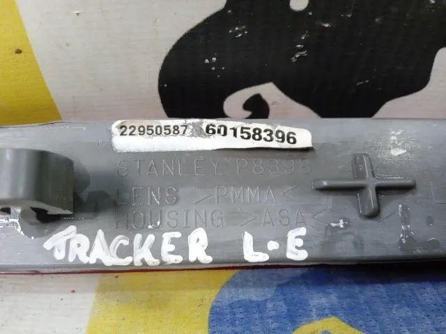 Olho Gato Refletor Parachoque Tracker 2013-16 Esquerdo Cod. 22950587  - Foto 5