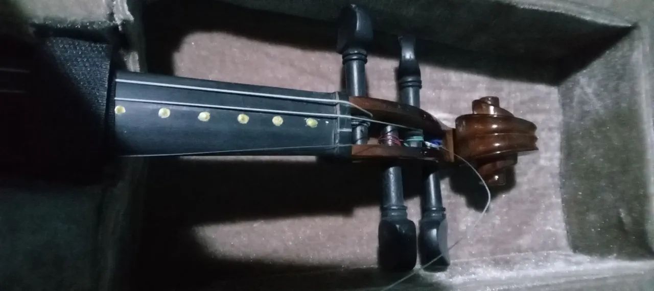 Violino e Arco em Estojo - Foto 3