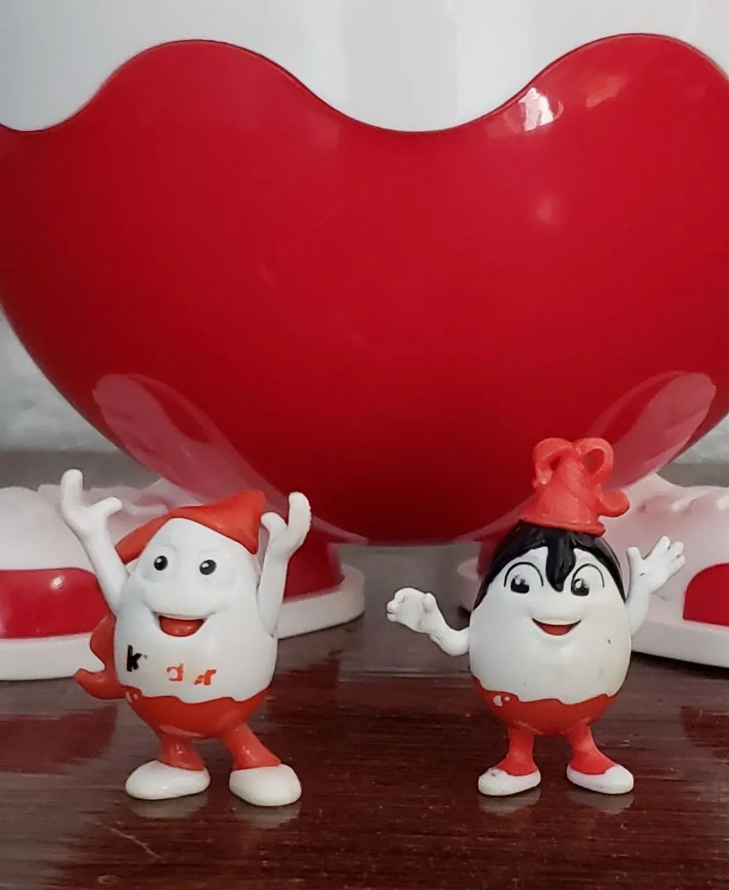 Boneco kinder ovo surprise ler descrição  - Foto 2