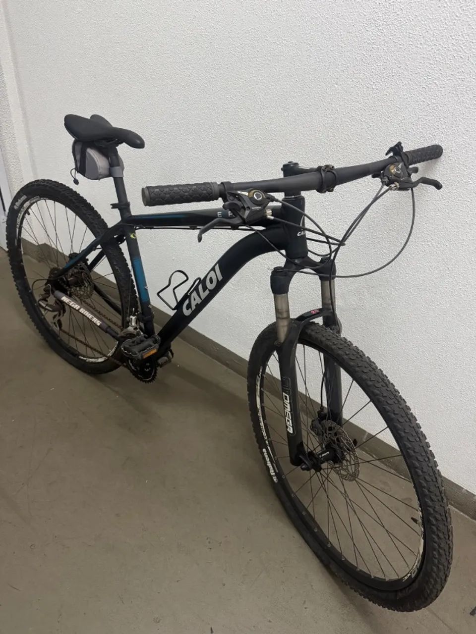 Bicicleta Caloi Explorer 20 Aro 29 18v - Foto 2