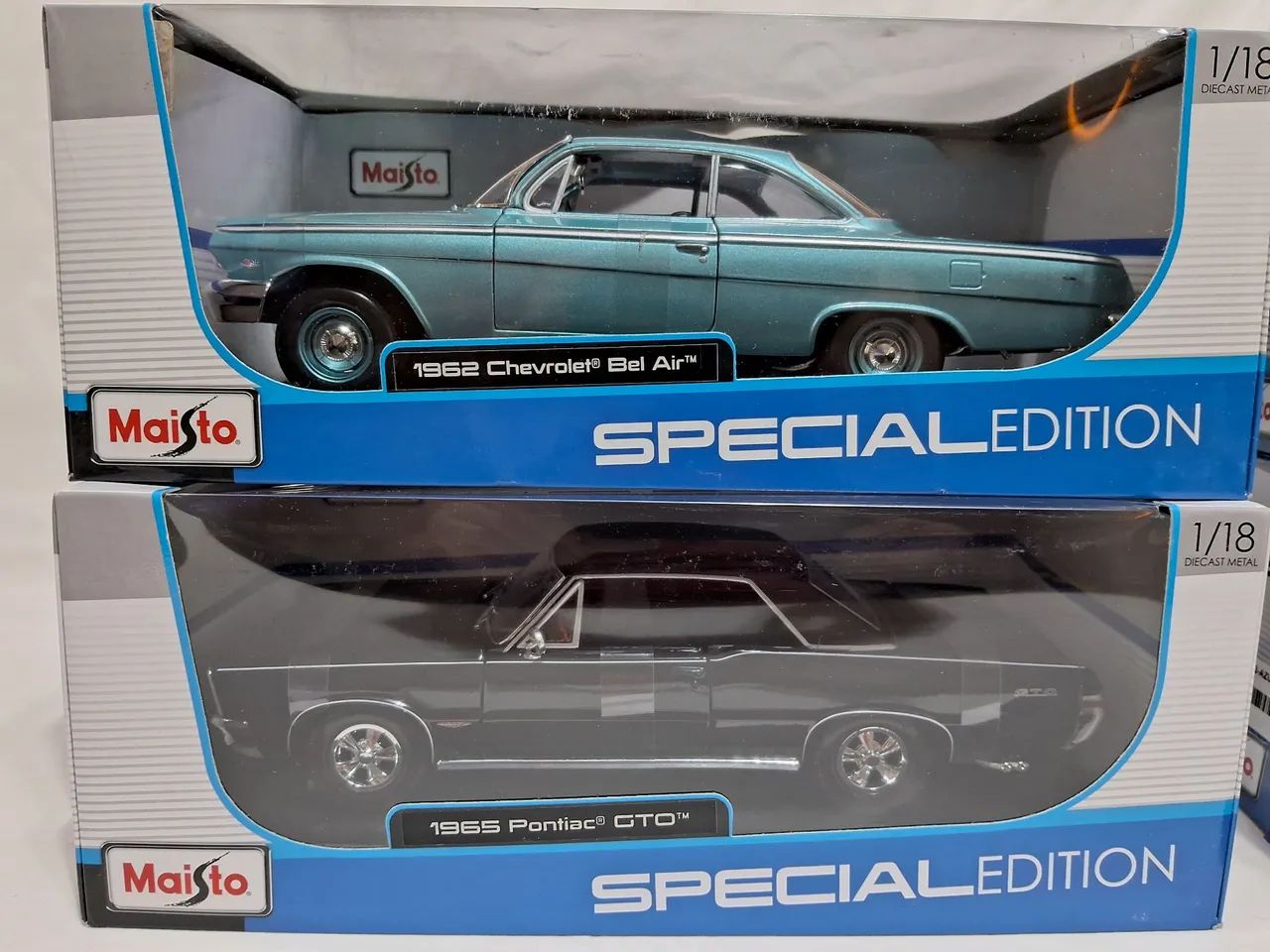 Carros de Coleção Ford Thunderbird e Corvette Z06 Maisto - Foto 3