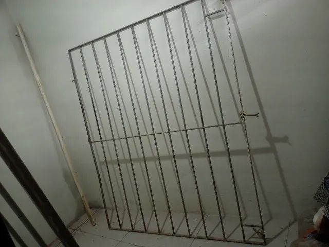 Dois portões em ferro64330444267651122