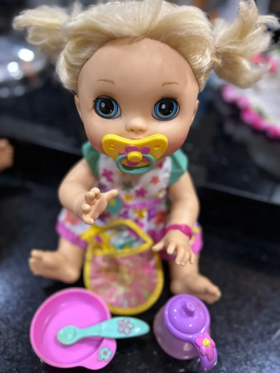 Boneca Baby Alive Comer e Brincar com Acessórios