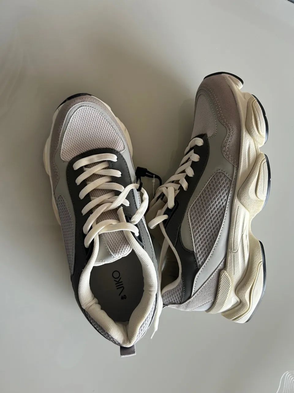 Tênis Casual -  Bege e Cinza - N40 - Foto 2