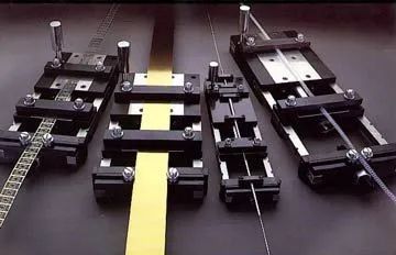 Alimentador pneumático para prensas