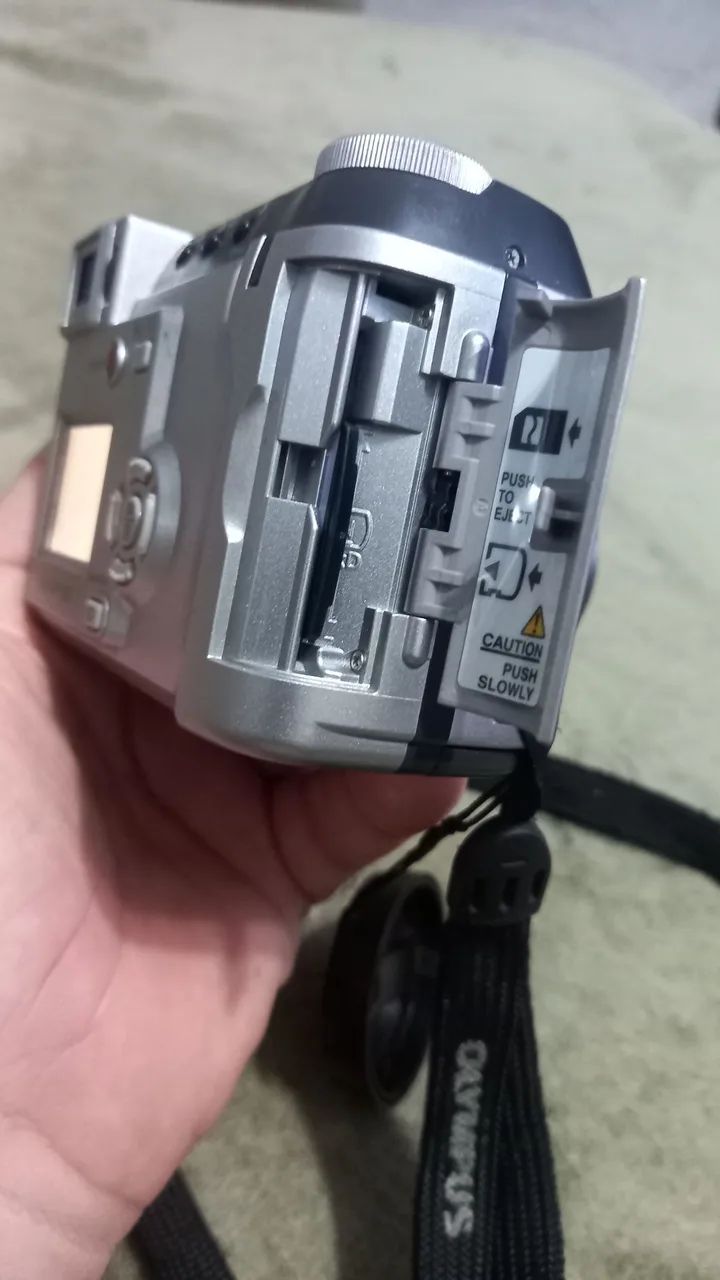 Camera olympus funcionando  raridade 64318618627073125