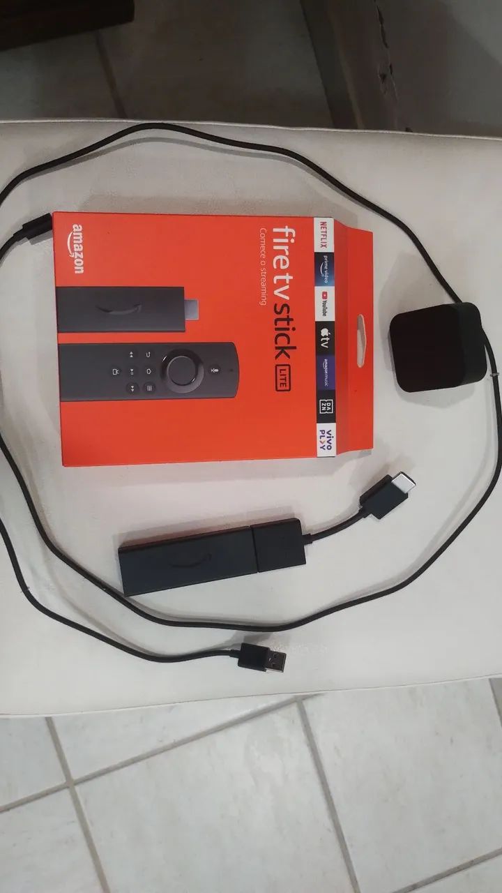 Fire TV Stick Lite - pouquíssimo uso 