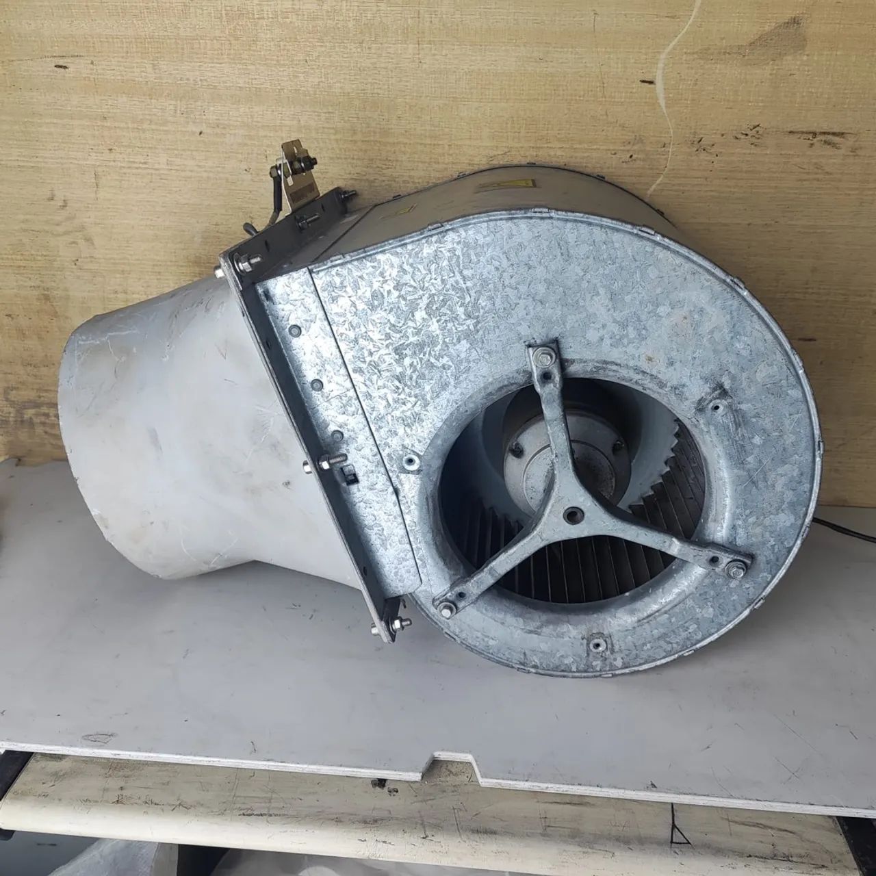 Exaustor trifásico  - Foto 3