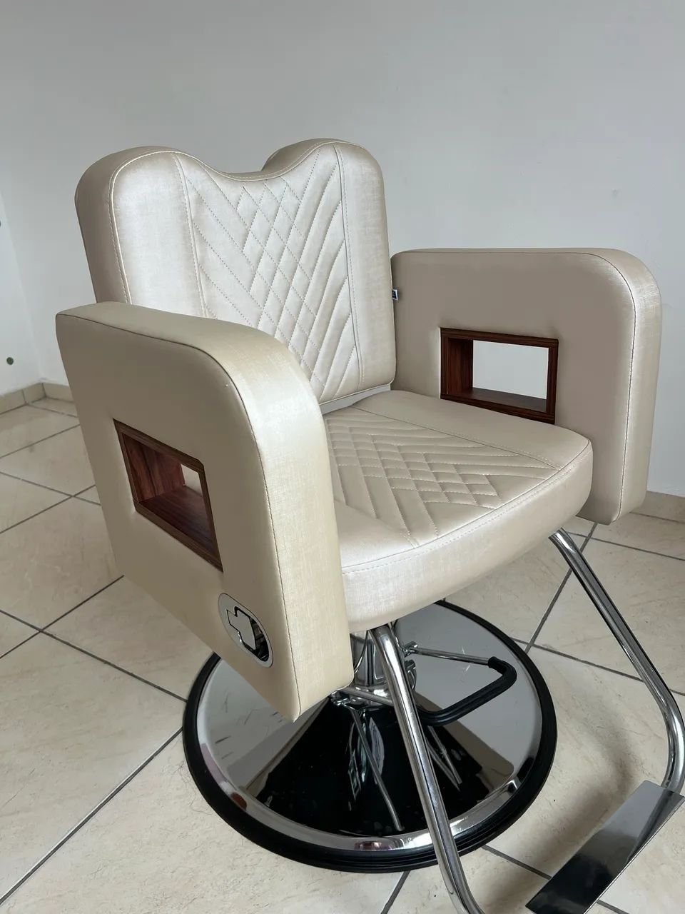 Cadeira reclinável para salão de beleza  - Foto 3