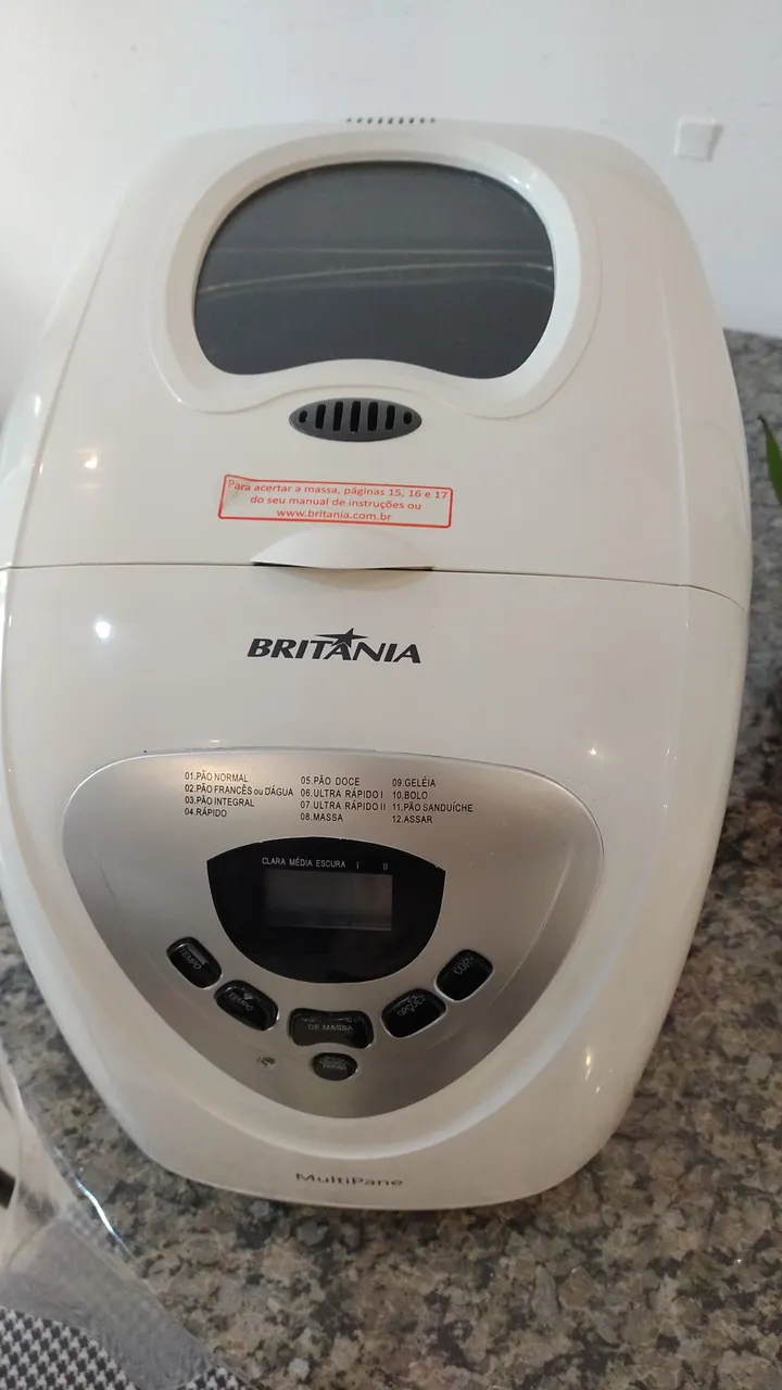 Máquina de Fazer Pão Britânia Multi Pane