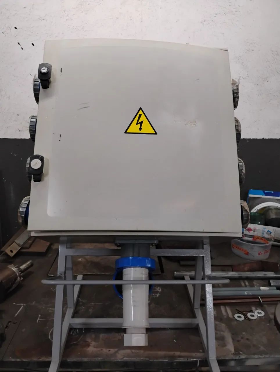 8-Outlet Robot Panel for Construction Sites