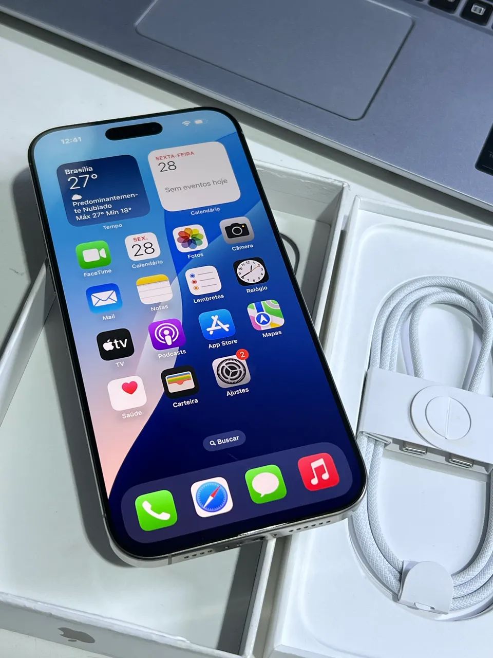 iPhone 16 Pro Max - Foto 2