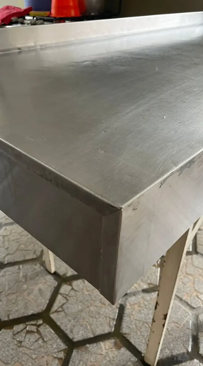 Bancada de INOX 1,65m x 0,68m x 0,14m MULTIUSO