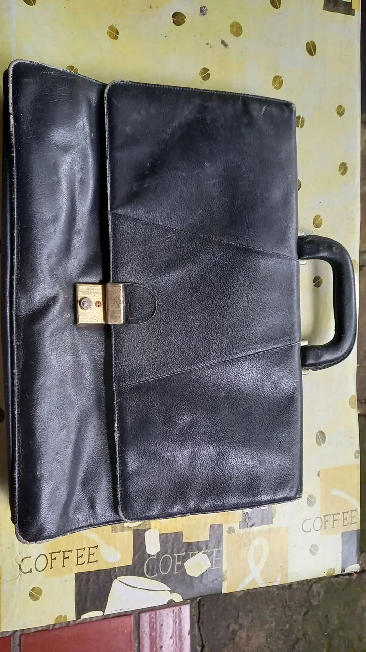 Maleta de Couro Preta - Foto 3