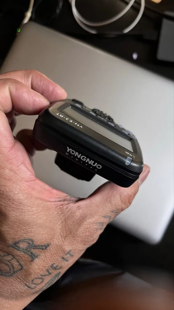 Rádio SpeedLite transmitter Yongnuo E3-Rt - Foto 5