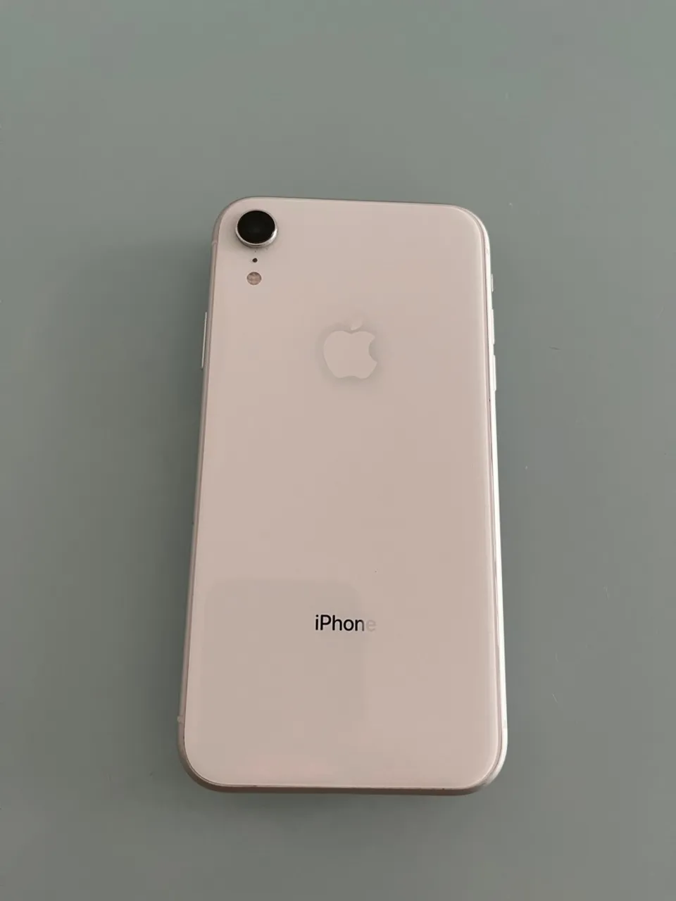 iPhone XR 64gb - usado