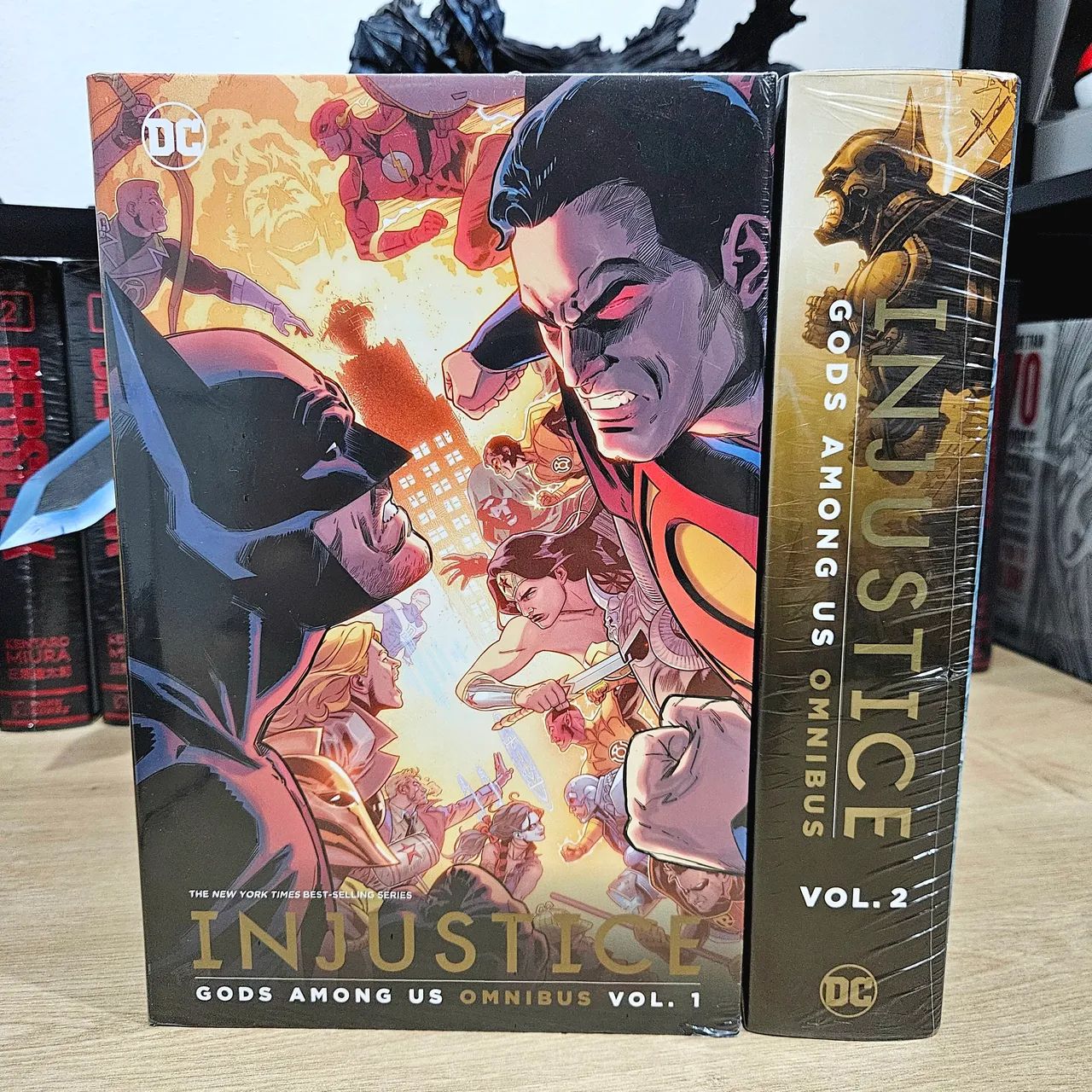 Injustice: Gods Among Us - Omnibus (DC Comics) - Foto 2
