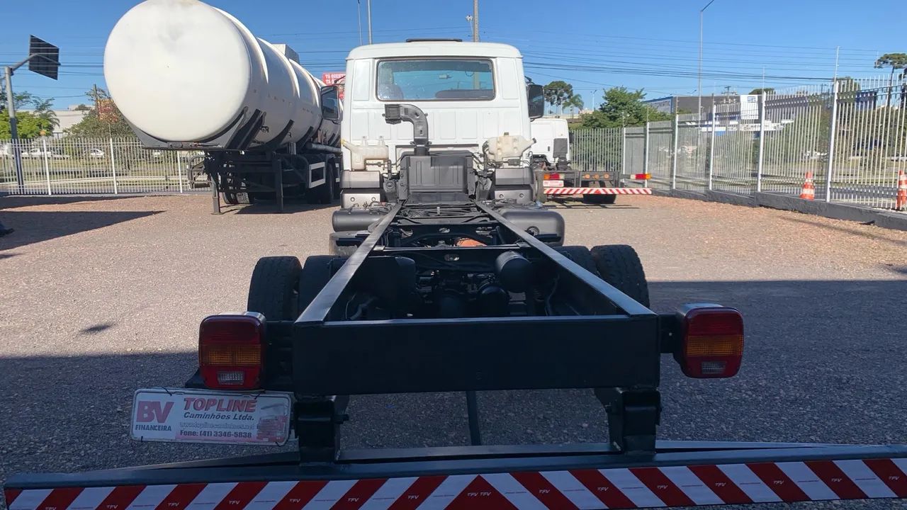 Vw 8-160 2013 unico dono chassis repasse abaixo da tabela - Foto 4