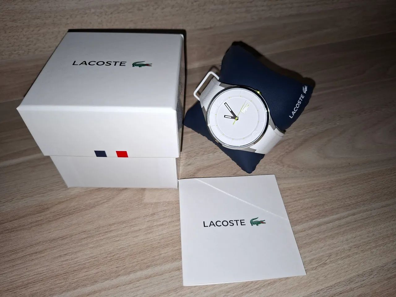 Relógio Lacoste Pulseira Emborrachada Branca - Foto 4