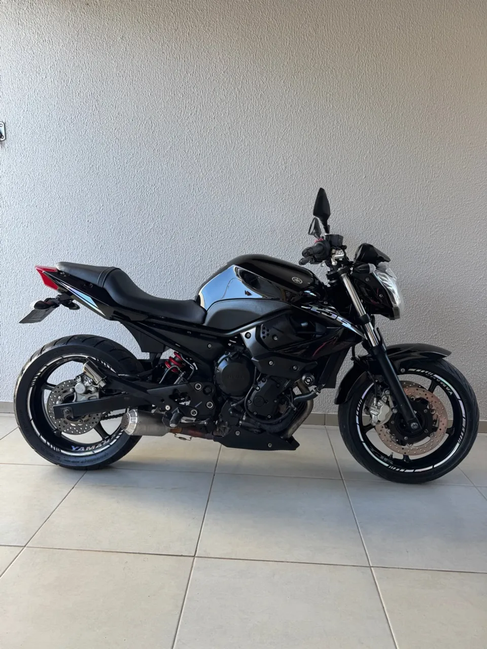 Yamaha Xj6 2012