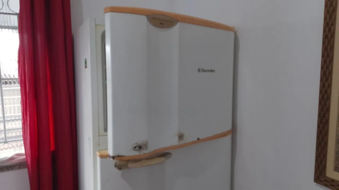 GELADEIRA GRANDE 470 LITROS FUNCIONANDO  - Foto 4