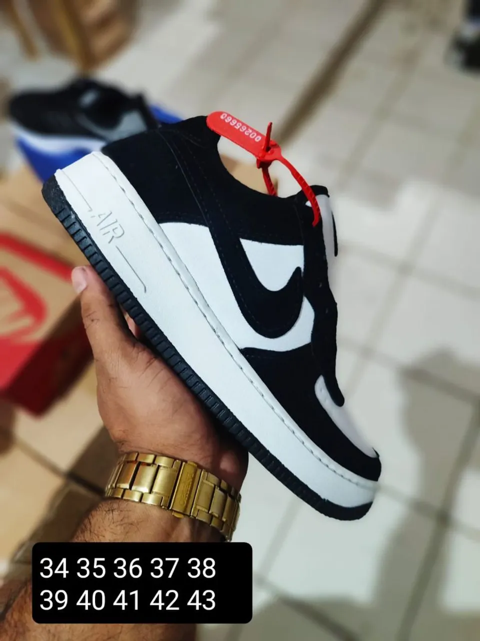 Nike Air Force 1 Preto e Branco - Vários Tamanhos