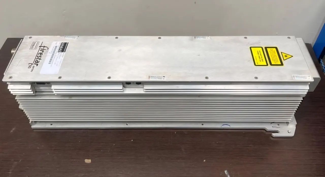 Conjunto de Tubo Laser de Co2 de metal Selado Synrad 60 watts + Módulo RF.<br> - Foto 2