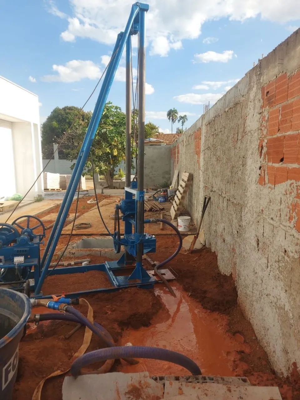 Poços Artesianos e Semi caixa d'água  - Foto 6