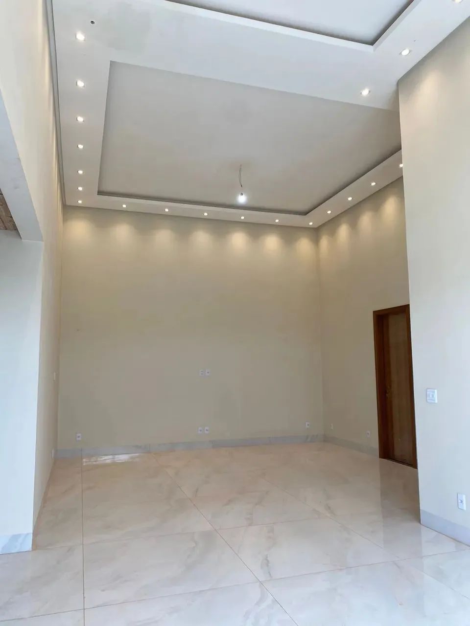 CASA DE LUXO NO CONDOMÍNIO RESIDENCIAL COPAGABANA 3 SUÍTES - Foto 4