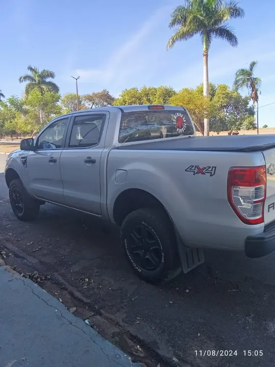 Vendo Ford Ranger 4x4 Diesel 2014 Manual