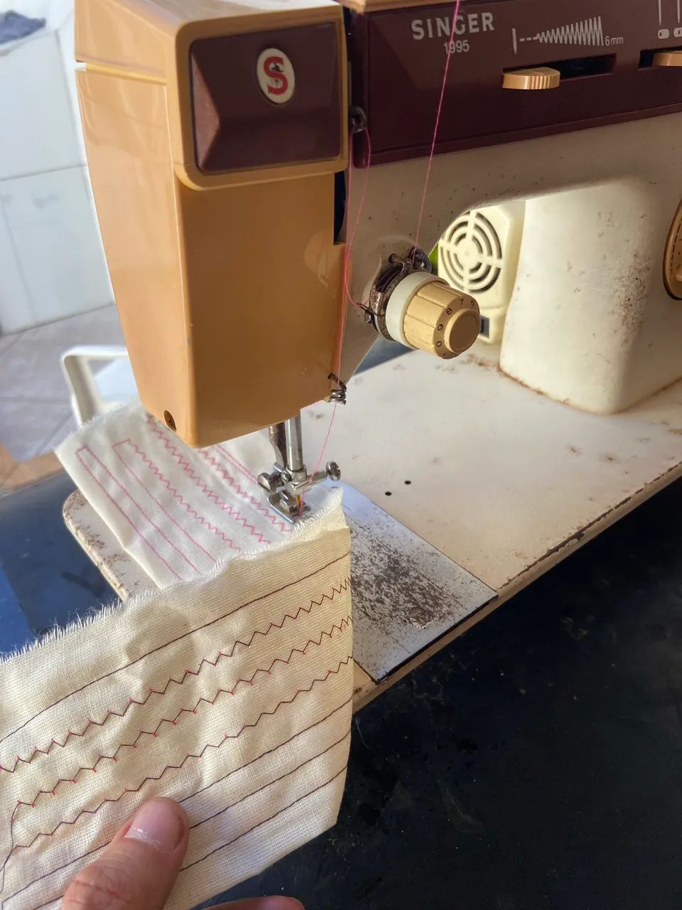 Máquina singer  - Foto 4