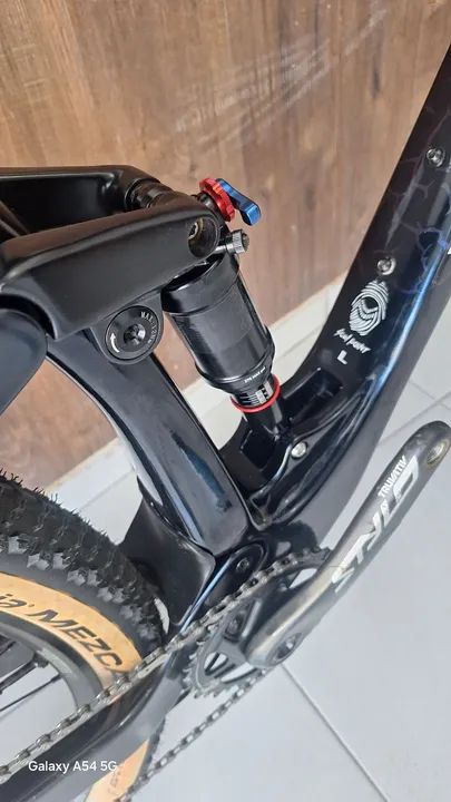 MTB Bicicleta Volcano Soul 29 Full Suspension Oportunidade  - Foto 4