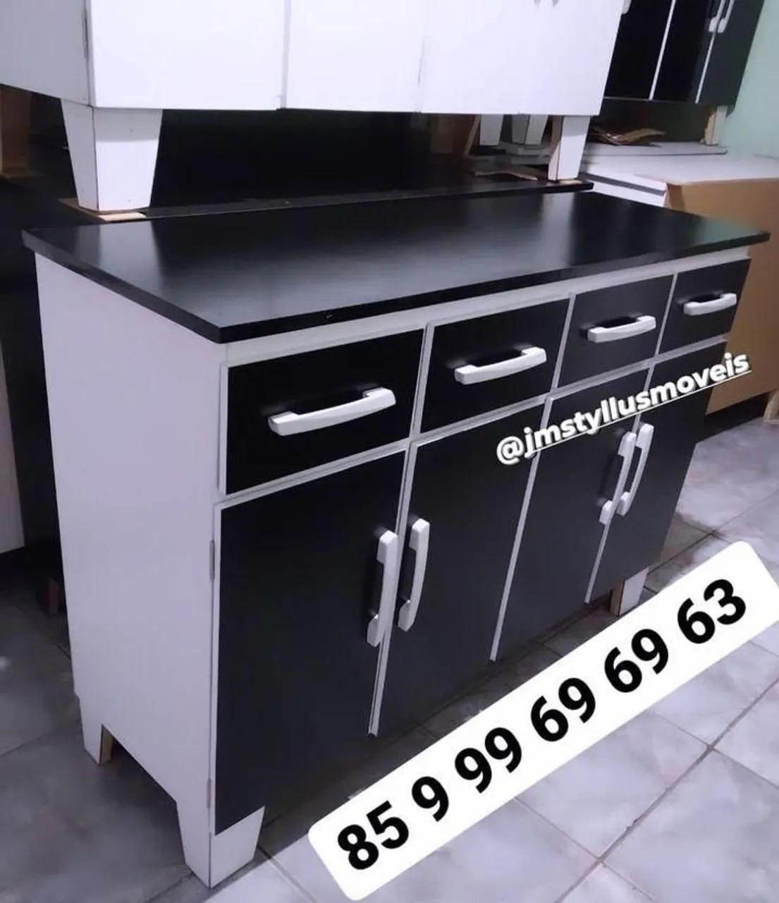 Armário de Cozinha Preto e Branco