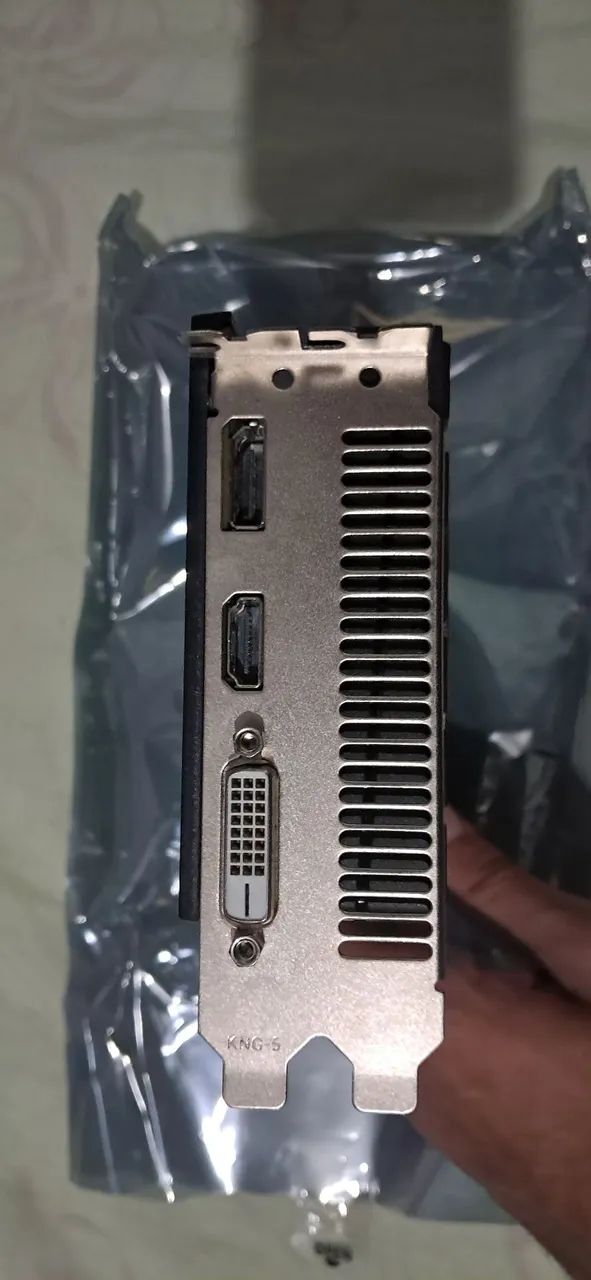 Rx 580 8gb 2048sp com defeito.  - Foto 3