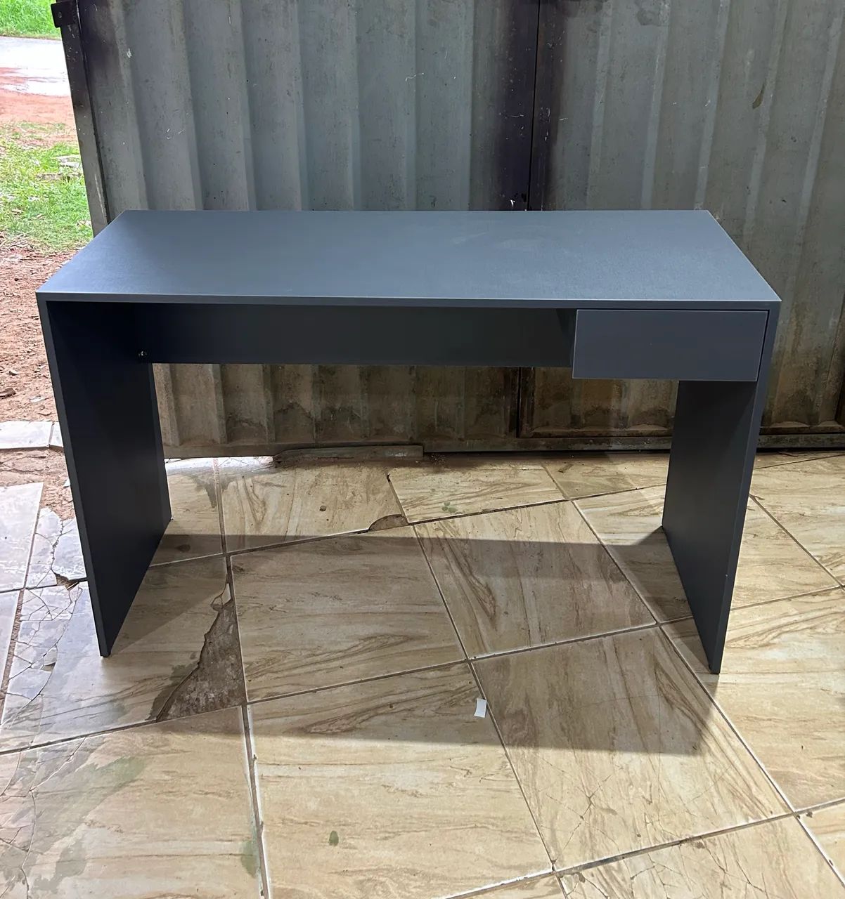 Mesa de estudo cinza65163251617409120