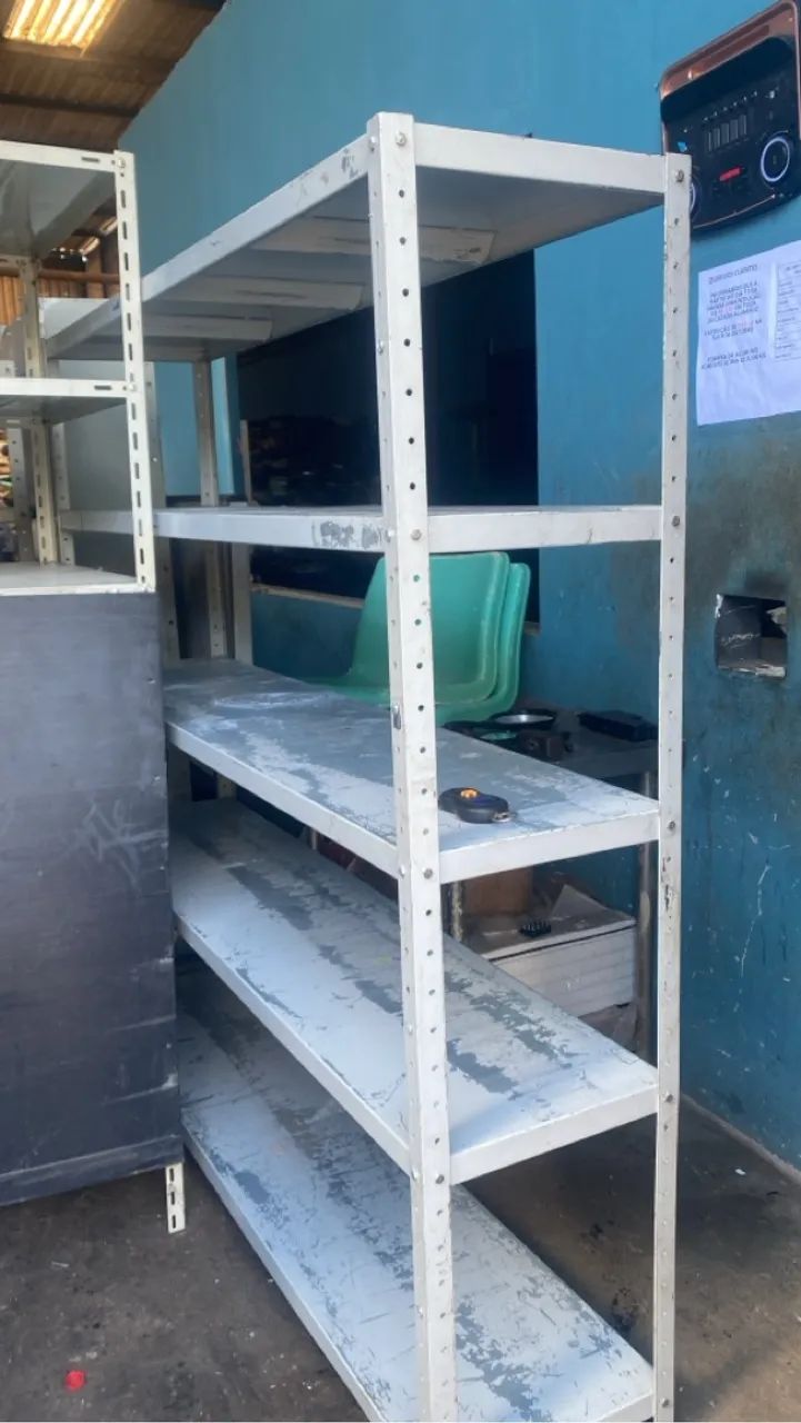 Lote de prateleiras 