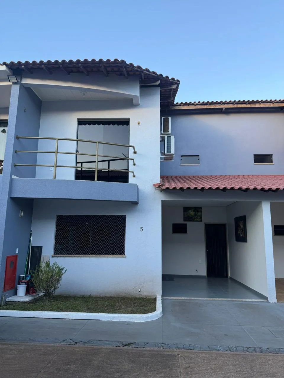 Sobrado mobiliado em ótima localização