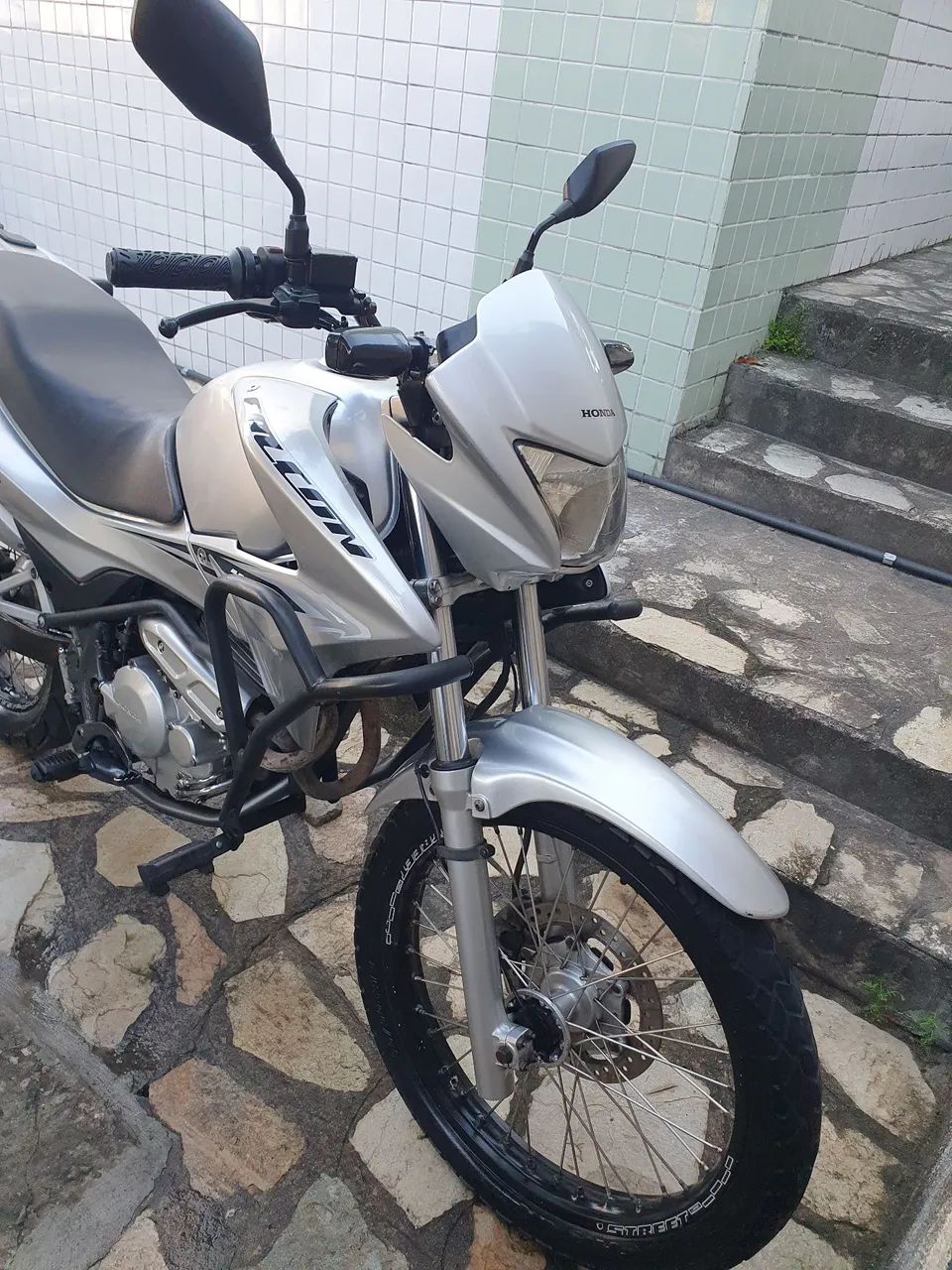 Falcon 400I
