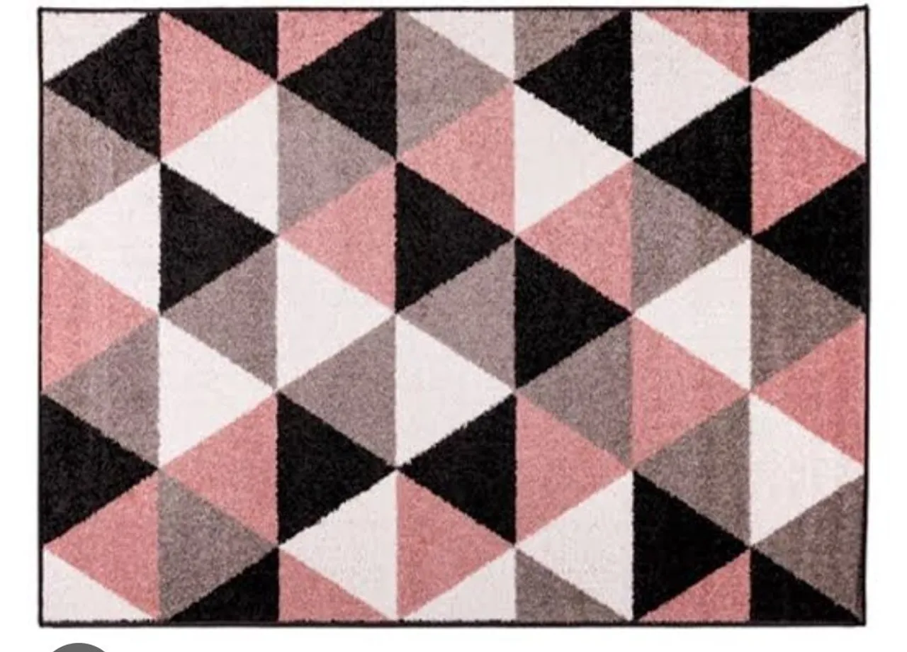 Tapete Geométrico Rosa e Preto 200x250
