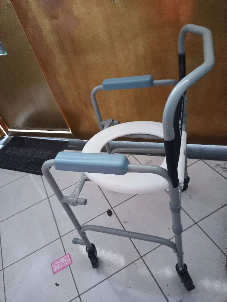 Cadeira de banho  - Foto 4