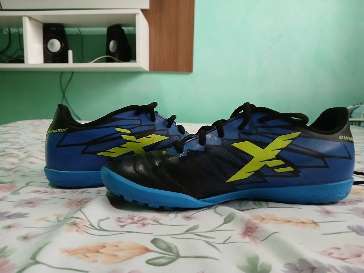 Chuteiras X - Tamanho 38 - Novas! - Foto 3