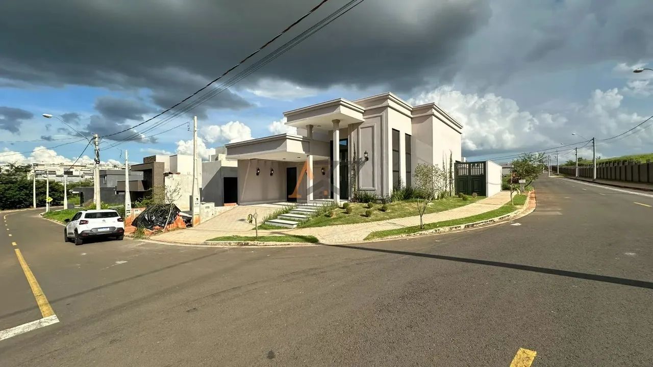 Casa de 3 quartos 4 banheiros 2 vagas à venda no Maria Júlia - São José do Rio Preto, SP