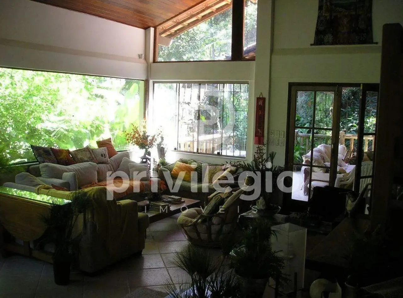 Casa Duplex à venda, 5 quartos, 12 vagas, Serra Grande - Niterói/RJ