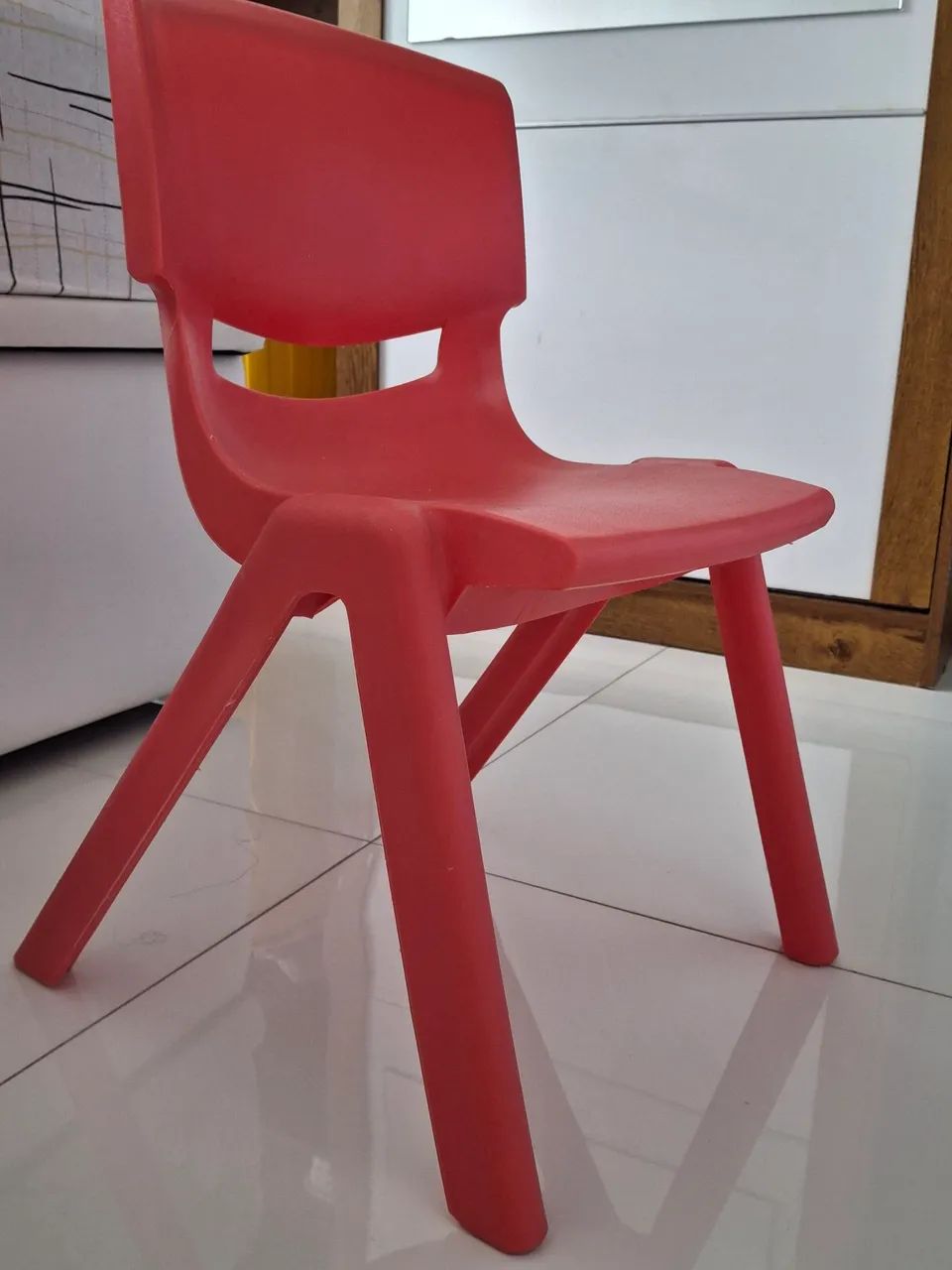 Cadeira Infantil Vermelha - Foto 2