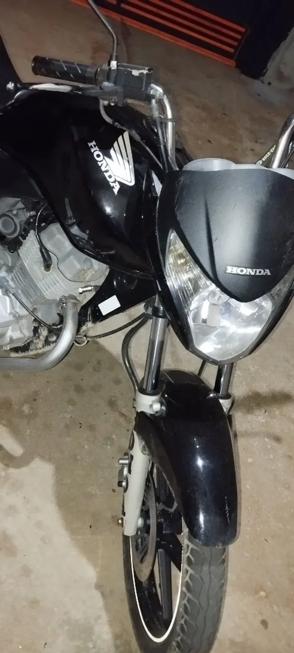 150-2011-(relação, óleo e bateria nova ,moto muito econômica)...
