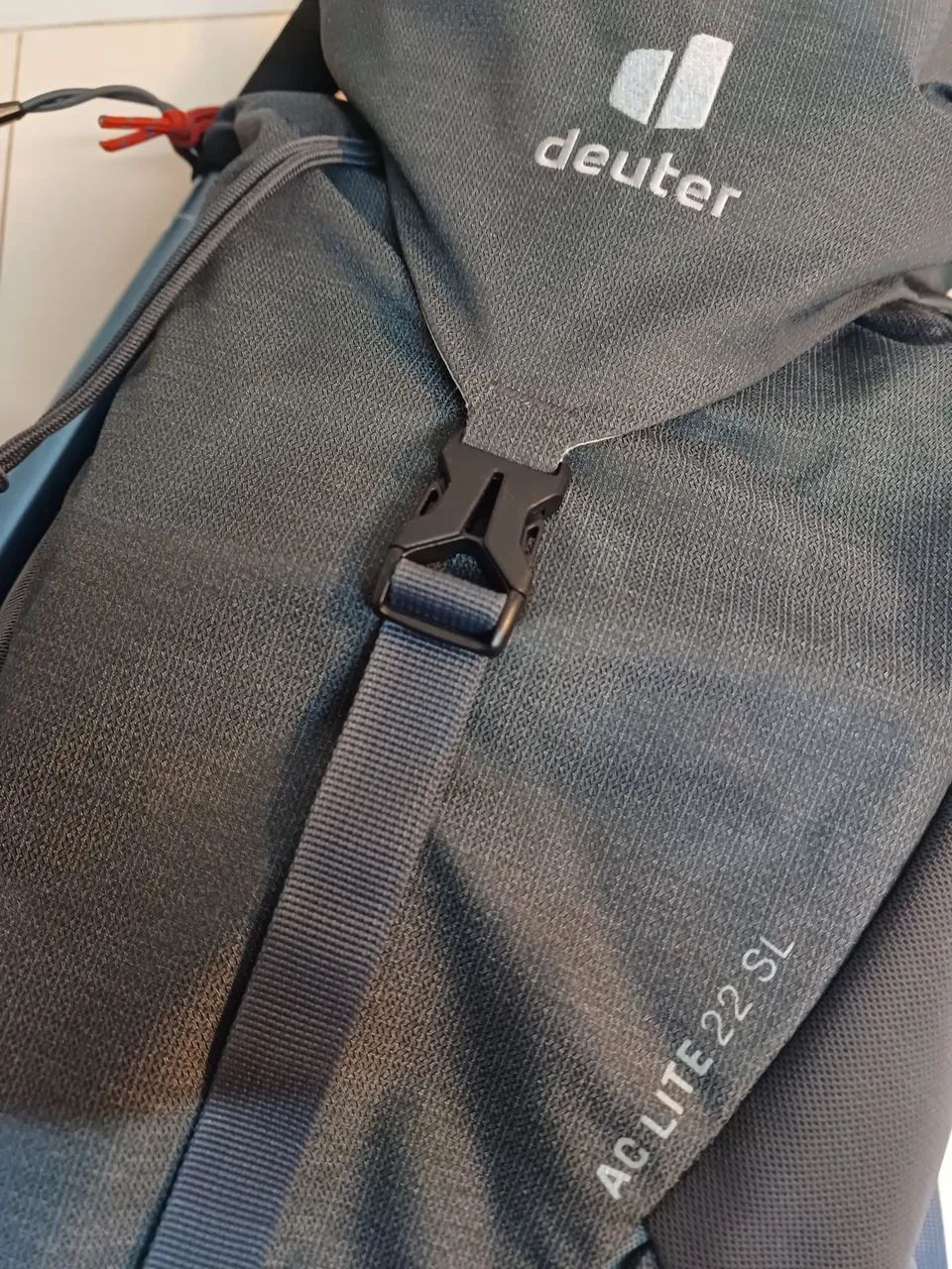 Mochila Deuter 22l SL trilha trekking  - Foto 3