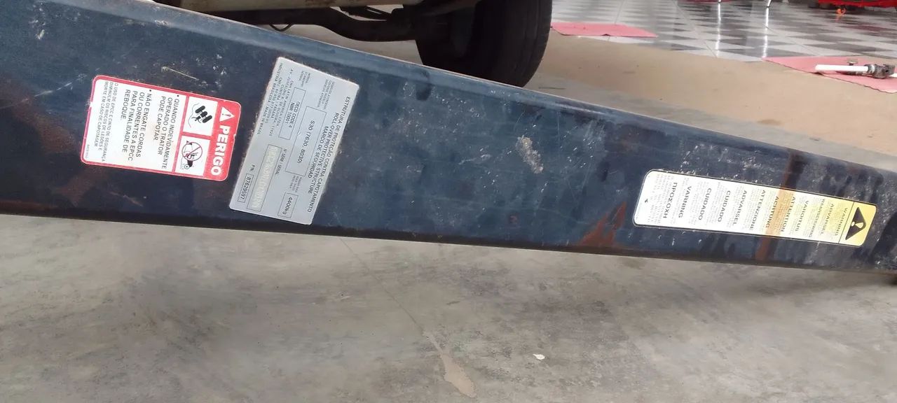 Suporte do teto trator new holland  - Foto 4