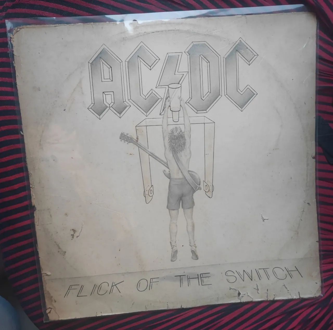 Vinil AC/DC - Flick of the Switch LP de 1983. 